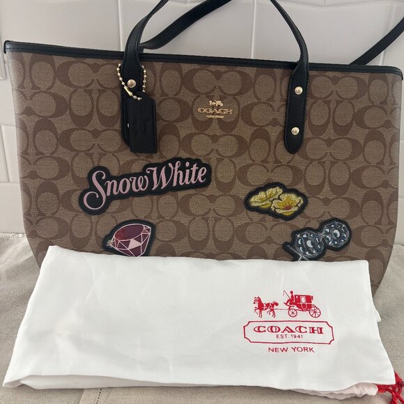 Coach x Disney Snow White Tote Bag - Brown - Limited Edition - Patches - Picture 2 of 13